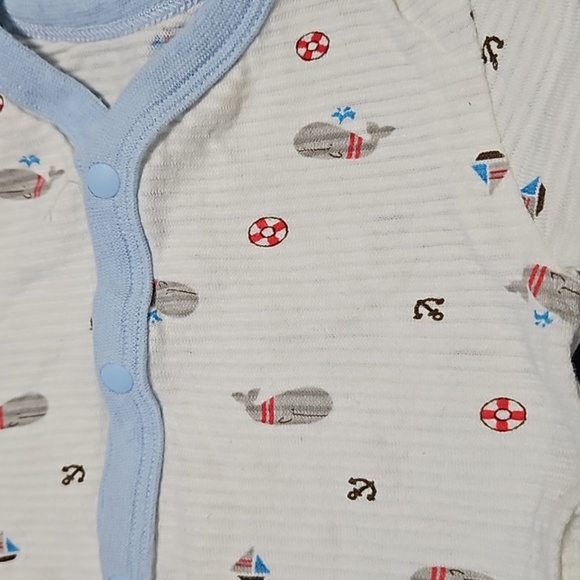 Whale button down onsises - Picture 2 of 2